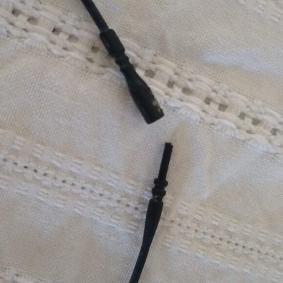 SET of 4  Kid's Teen Girl's Youth necklace assortment multi-materials/colors - Picture 13 of 15